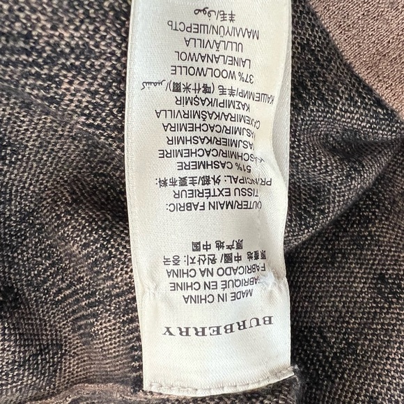 Burberry Wool + Cashmere Statement Knit Sweater - Picture 5 of 6